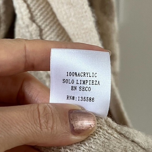 Main Strip For Comfort’s Sake Hooded Leopard Cardigan in Taupe S NWT - Picture 8 of 10